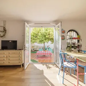 Сasa de vacaciones Casa Singular Y Con Encanto, Baena